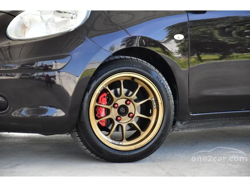 2013 Nissan March E Hatchback