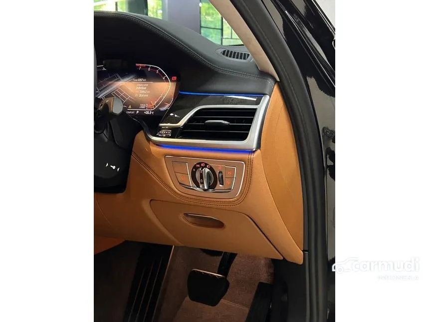 2022 BMW 740Li Opulence Sedan