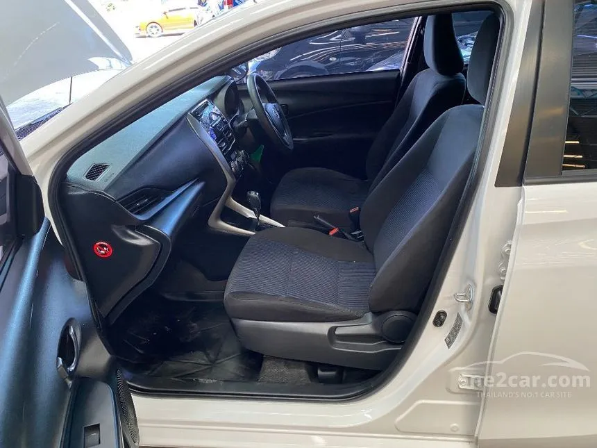 2020 Toyota Yaris Entry Hatchback