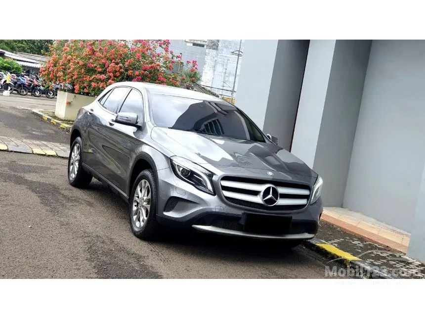2016 Mercedes-Benz GLA200 Urban SUV
