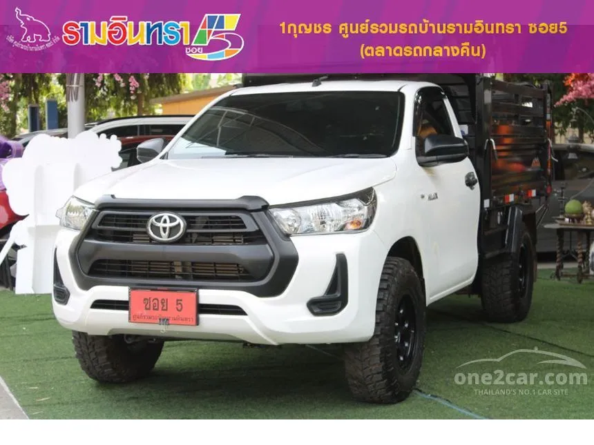 2024 Toyota Hilux Revo Entry Pickup