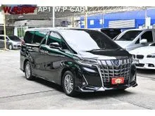 2023 Toyota ALPHARD 2.5 (ปี 15-23) HV 4WD Van