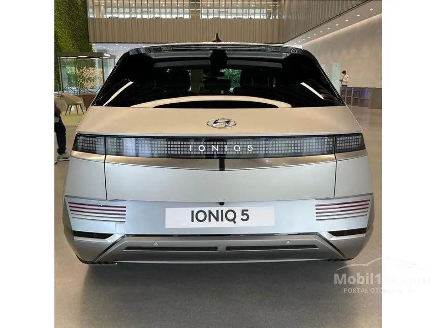 Jual Mobil Hyundai IONIQ 5 2023 Long Range Signature di Jawa Barat Automatic Wagon Putih Rp 760.000.000