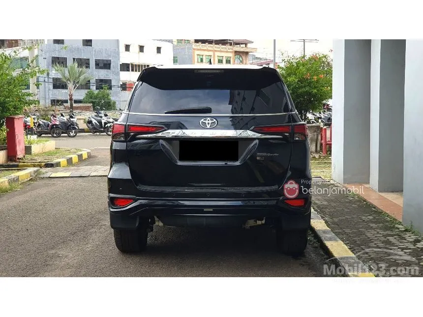 2020 Toyota Fortuner VRZ TRD 4X2 SUV