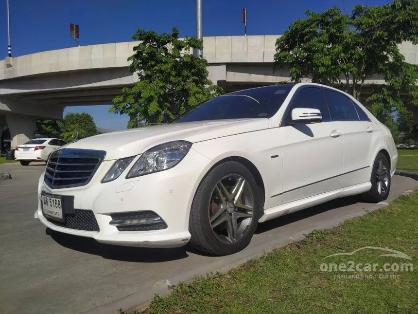 2012 Mercedes-Benz E200 AMG CGI BlueEFFICIENCY Sedan