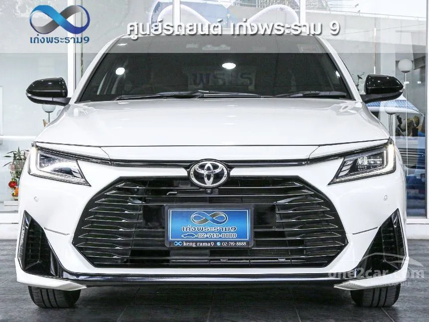 2023 Toyota Yaris Ativ Premium Luxury Sedan