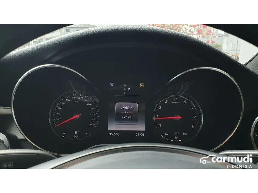 2018 Mercedes-Benz C200 AMG Line Sedan
