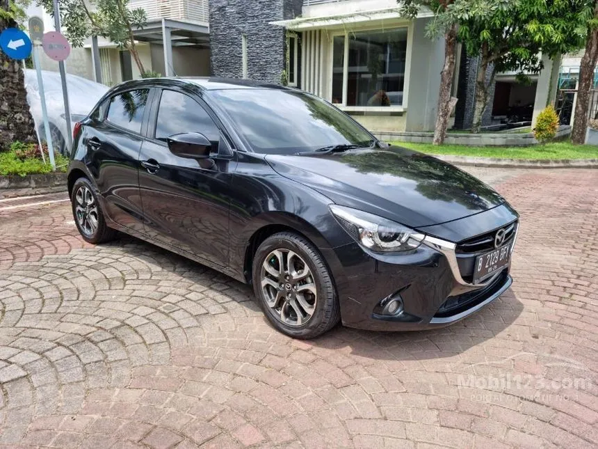 Jual Mobil Mazda 2 2015 R 1.5 di Yogyakarta Automatic Hatchback Lainnya Rp 180.000.000