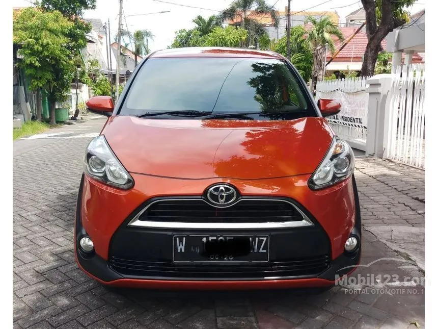 Jual Mobil Toyota Sienta 2016 V 1.5 di Jawa Timur Automatic MPV Orange Rp 171.000.000