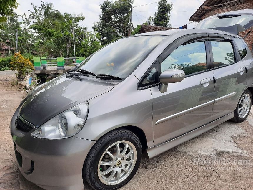 2008 Honda Jazz VTEC Hatchback