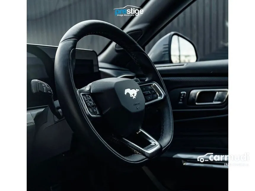 2024 Ford Mustang EcoBoost Fastback