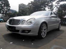 Mercedes-Benz E200K 2010 SILVER MULUS LIKE NEW DP ANGS RINGAN FREE AKSESORIS DAN BERGARANSI
