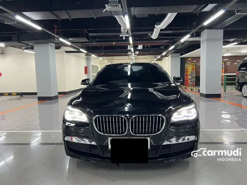 2014 BMW 730Li Sedan