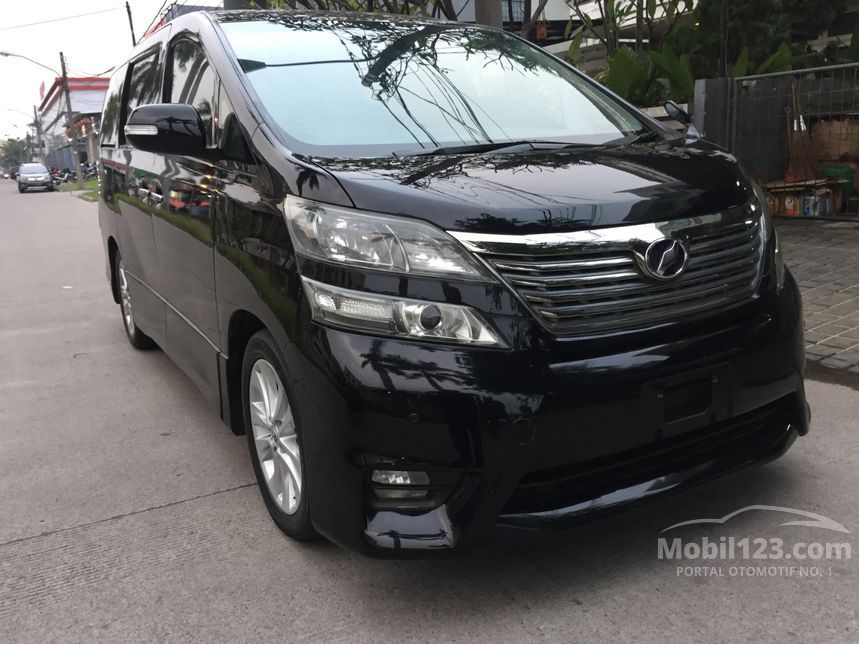 Toyota vellfire 2010