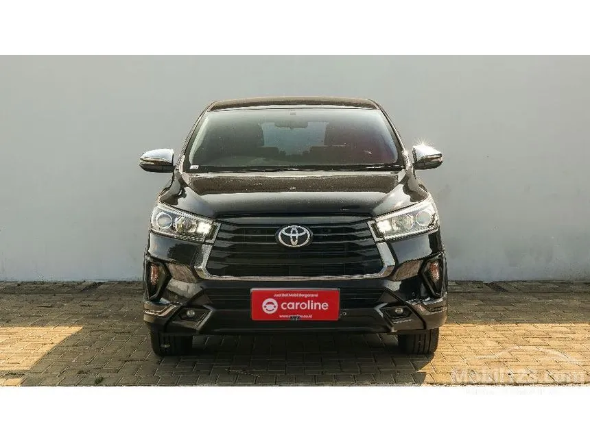 2021 Toyota Kijang Innova Venturer MPV