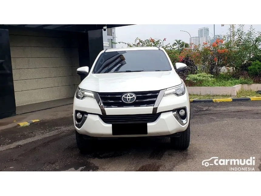 2019 Toyota Fortuner VRZ 4X2 SUV