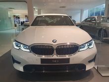 PROMO MENARIK DISKON TERBAIK 2020 BMW 320i 2.0 Sport Sedan