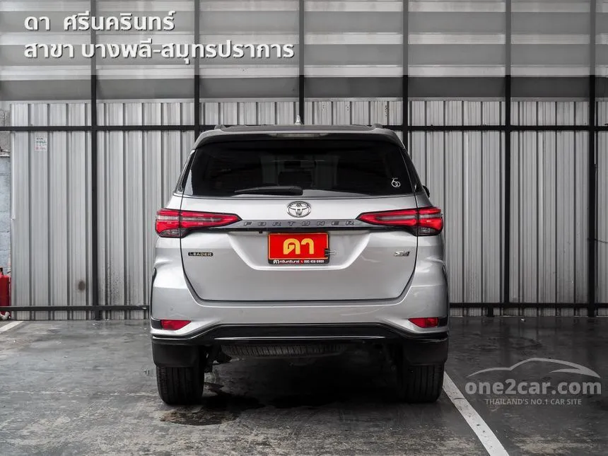 2022 Toyota FORTUNER Leader V SUV