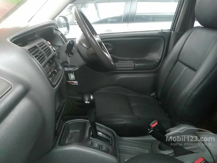 Jual Mobil Suzuki Escudo 2001 SQ 2.0 di Banten Automatic 