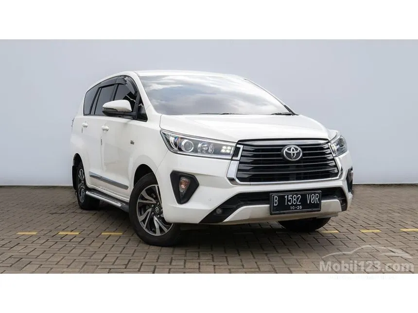 Jual Mobil Toyota Kijang Innova 2021 V 2.0 di Banten Automatic MPV Putih Rp 338.000.000