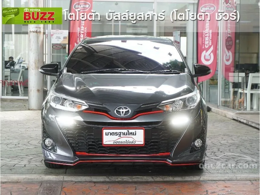 2020 Toyota YARIS High Hatchback