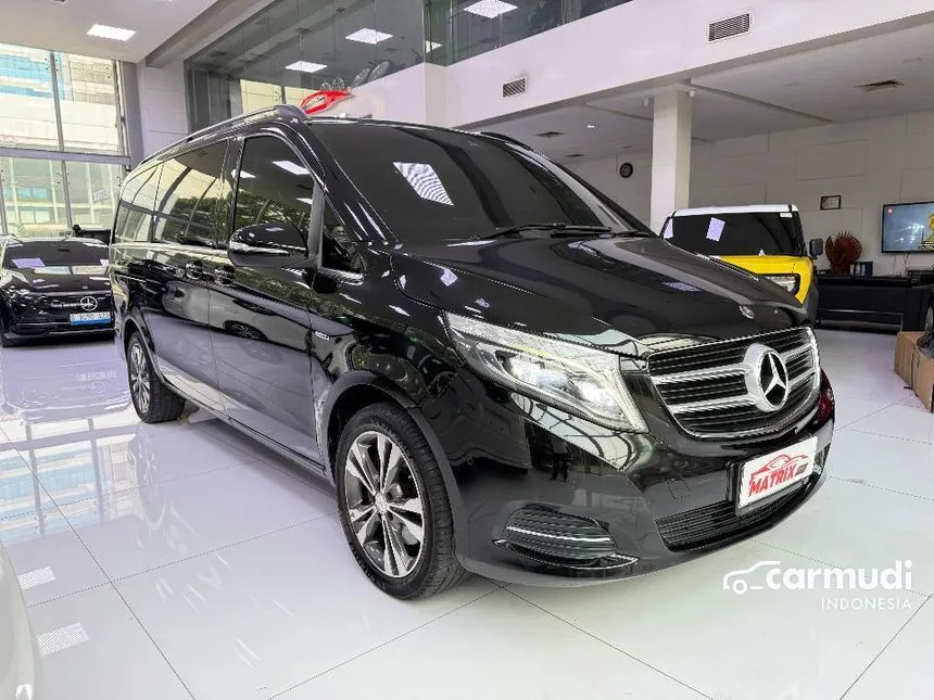2016 Mercedes-Benz V220 D Van