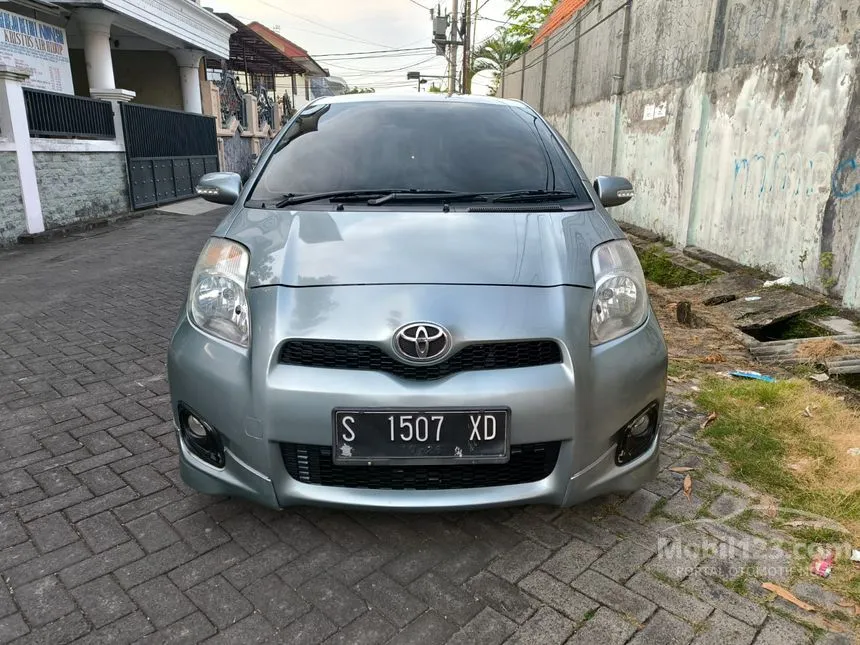 Jual Mobil Toyota Yaris 2013 S 1.5 di Jawa Timur Automatic Hatchback Abu