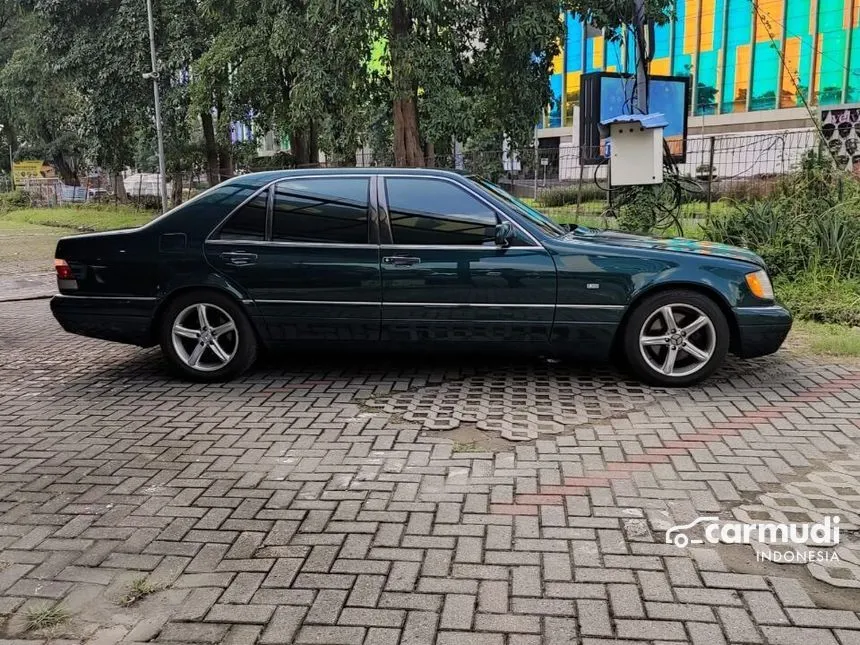 1998 Mercedes-Benz S320 L6 3.2 Automatic Sedan