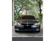 2020 BMW 320i 2.0 Sport Sedan (Faktur 2021) Grey on Black Odo 35 Rb (TERMURAH)