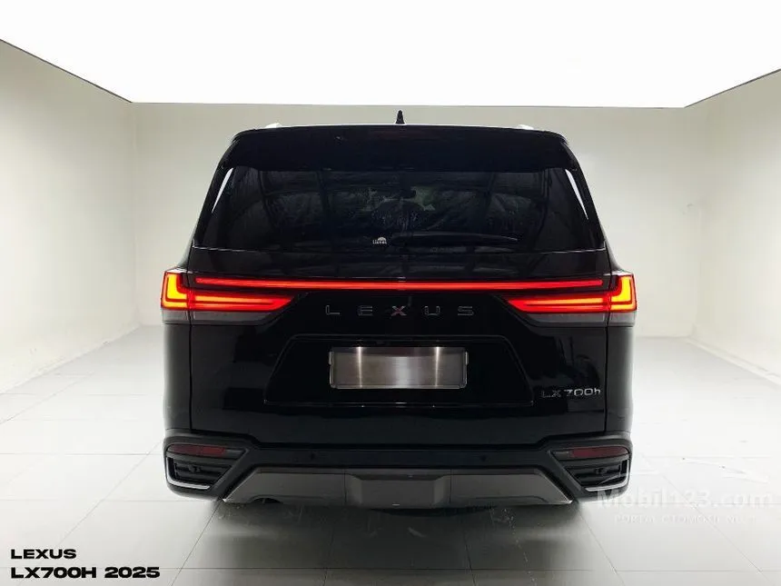 2026 Lexus LX 700h SUV