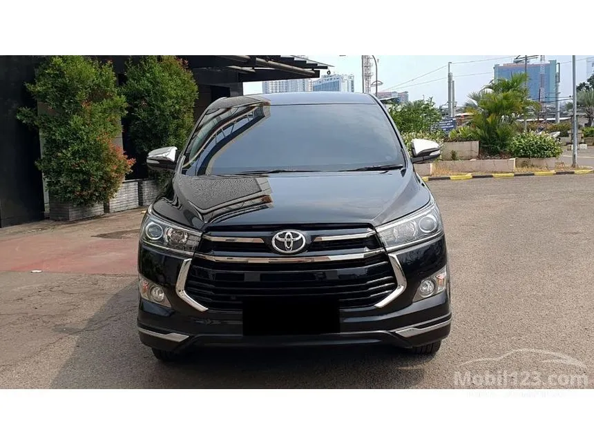 Jual Mobil Toyota Innova Venturer 2017 2.4 di Banten Automatic Wagon Hitam Rp 350.000.000