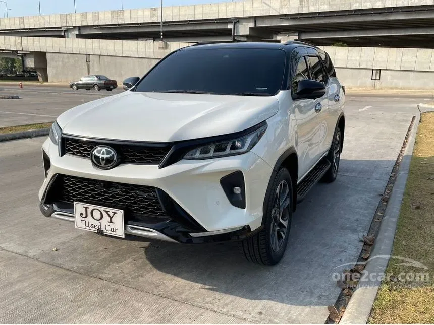 2020 Toyota Fortuner Legender SUV