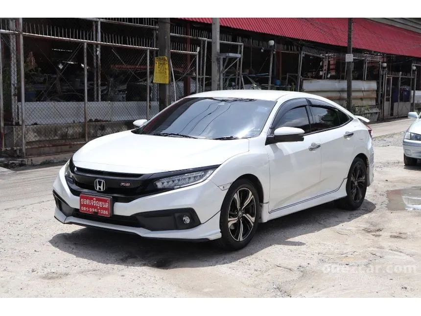 2019 Honda CIVIC Turbo RS Sedan