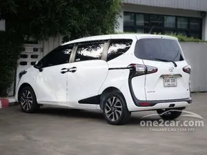 2022 Toyota SIENTA 1.5 V Wagon