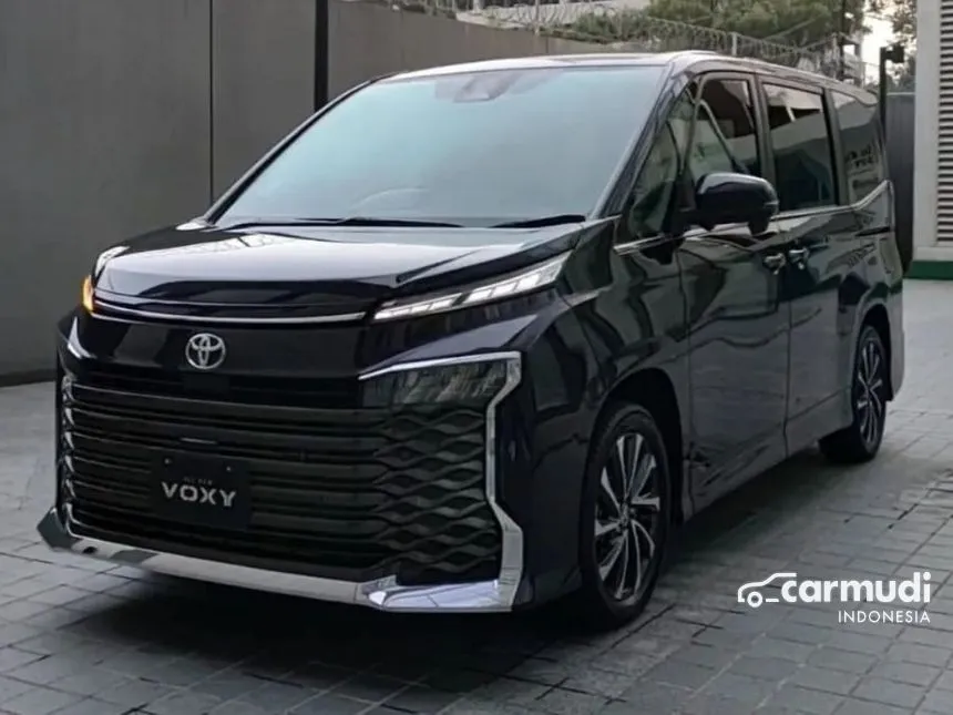 2024 Toyota Voxy Van Wagon