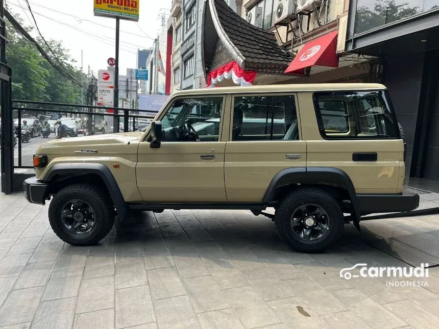 2024 Toyota Land Cruiser 70 LX SUV