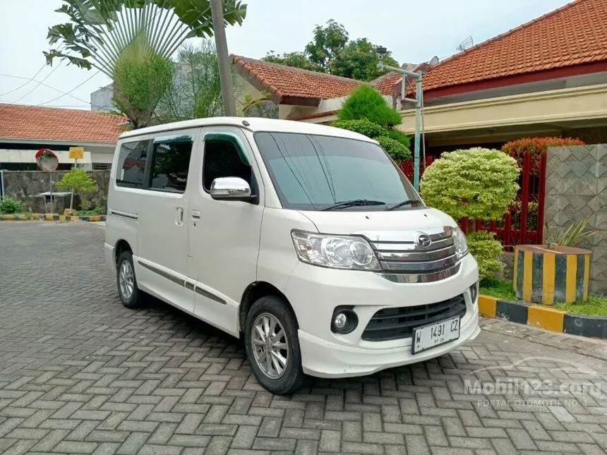 Jual Mobil Daihatsu Luxio 2018 X 1.5 di Jawa Timur Manual MPV Putih Rp 158.000.000