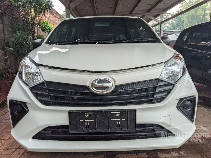 Jual Mobil Daihatsu Sigra 2024 D 1.0 di DKI Jakarta Manual MPV Putih Rp 130.500.000