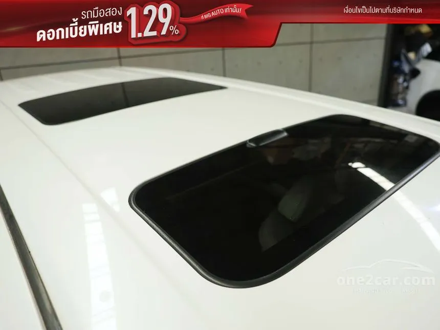 2016 Toyota ALPHARD Executive Lounge Van