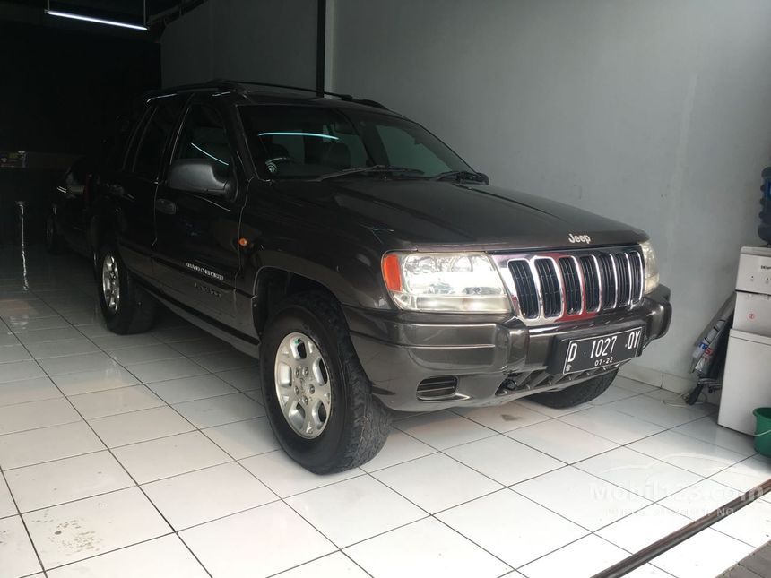 Jual Mobil  Jeep  Grand  Cherokee  2000 Limited 4 7 di DKI 