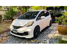 2012 Honda Jazz 1.5 (ปี 08-14) S i-VTEC Hatchback AT