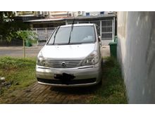 2009 Nissan Serena 2.0 Comfort Touring MPV #jualcepatpemiliklangsung