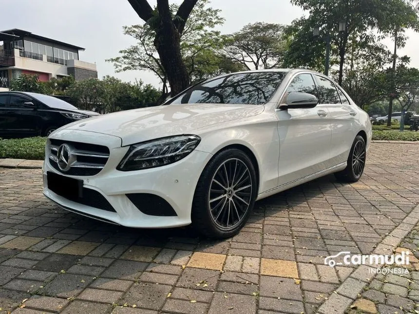 2019 Mercedes-Benz C200 EQ Boost Sedan