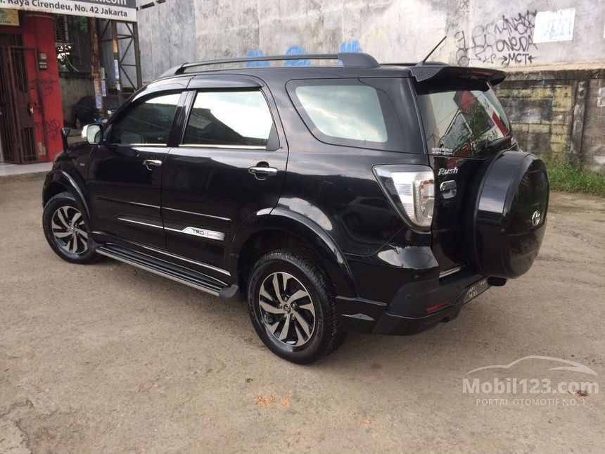 Jual Mobil  Toyota Rush  2019  TRD Sportivo 1 5 di DKI 