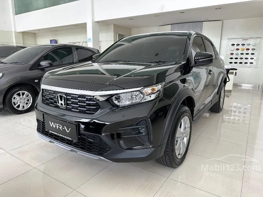 Jual Mobil Honda WR-V 2023 E 1.5 di Jawa Barat Automatic Wagon Hitam Rp  279.900.000 - 11398613 - Mobil123.com