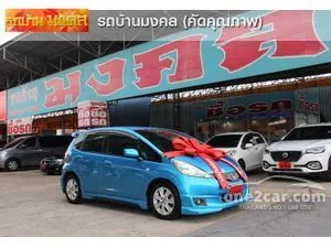 2013 Honda JAZZ 1.5 (ปี 08-14) V Hatchback