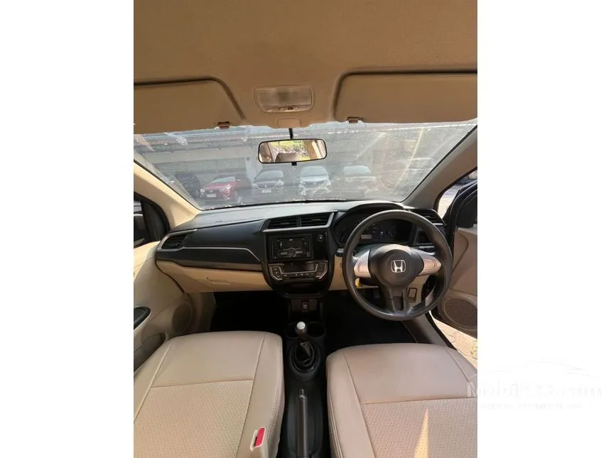 2017 Honda Mobilio E MPV