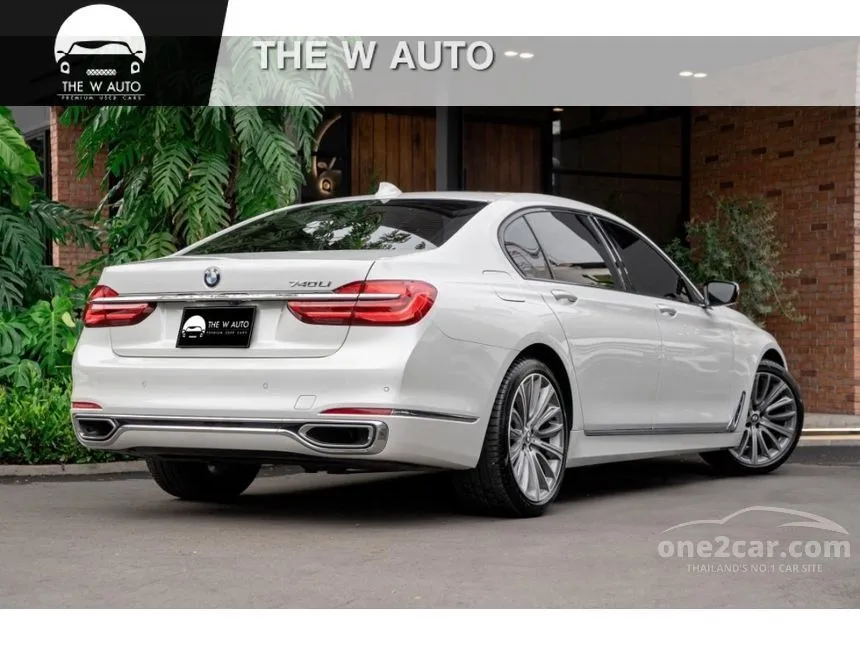 2016 BMW 740Li Pure Excellence Sedan