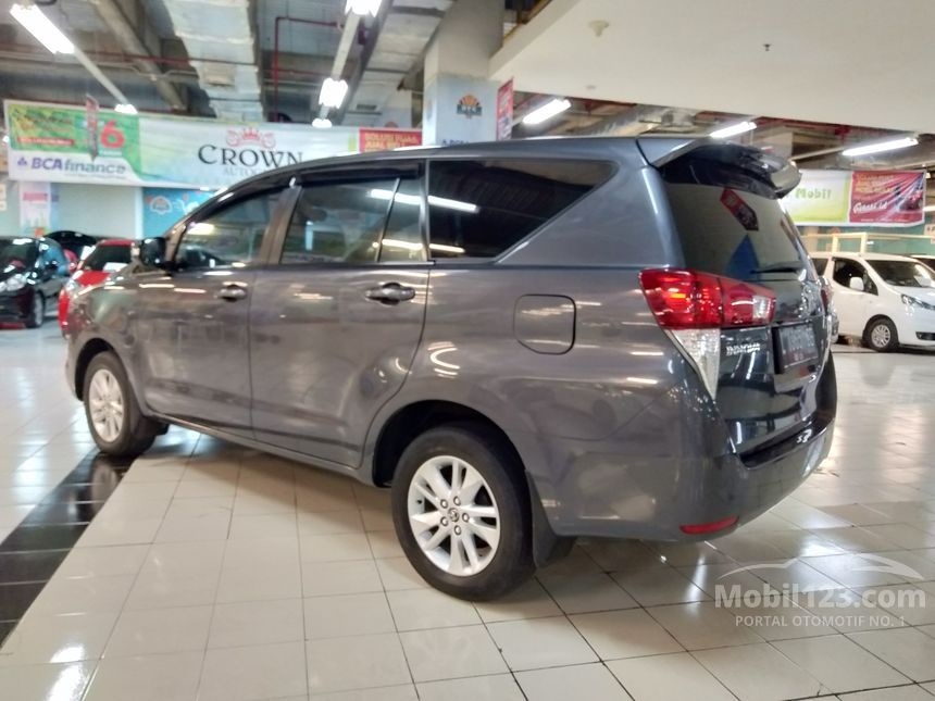 Jual Mobil Toyota Kijang Innova 2016 V 2.4 di Jawa Timur 