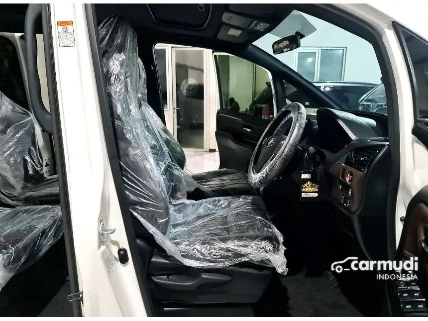 2018 Toyota Voxy MPV